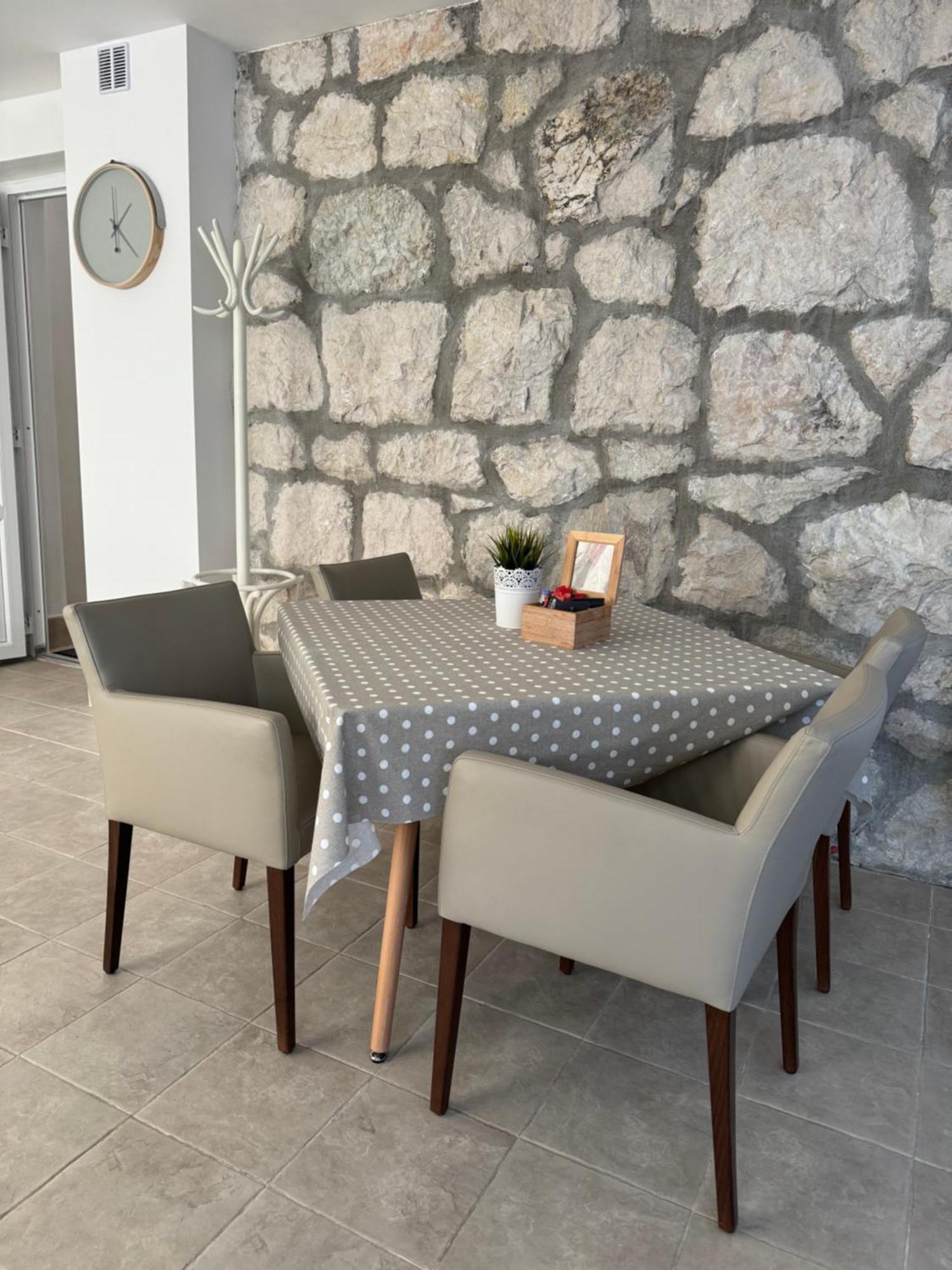 Villa Viden Apartments Tučepi Dış mekan fotoğraf